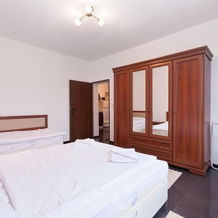 Central Beach Guest Rooms Burgas Exterior foto